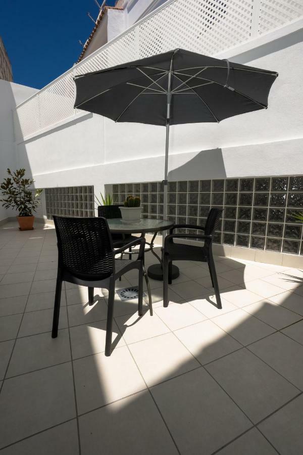 Apartamentos Mombasa 1 Planta Нерха Экстерьер фото
