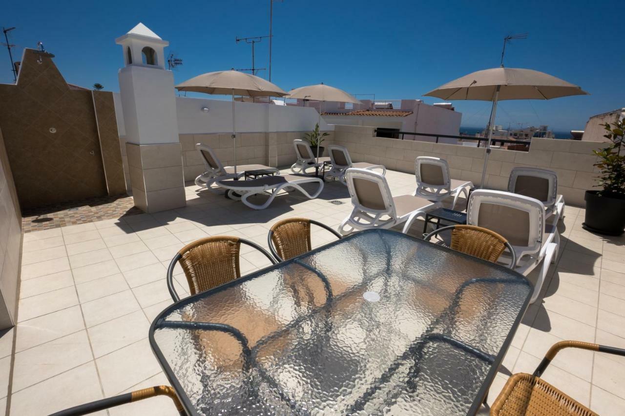 Apartamentos Mombasa 1 Planta Нерха Экстерьер фото