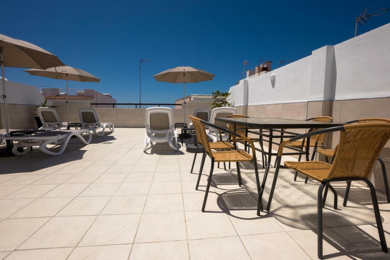 Apartamentos Mombasa 1 Planta Нерха Экстерьер фото