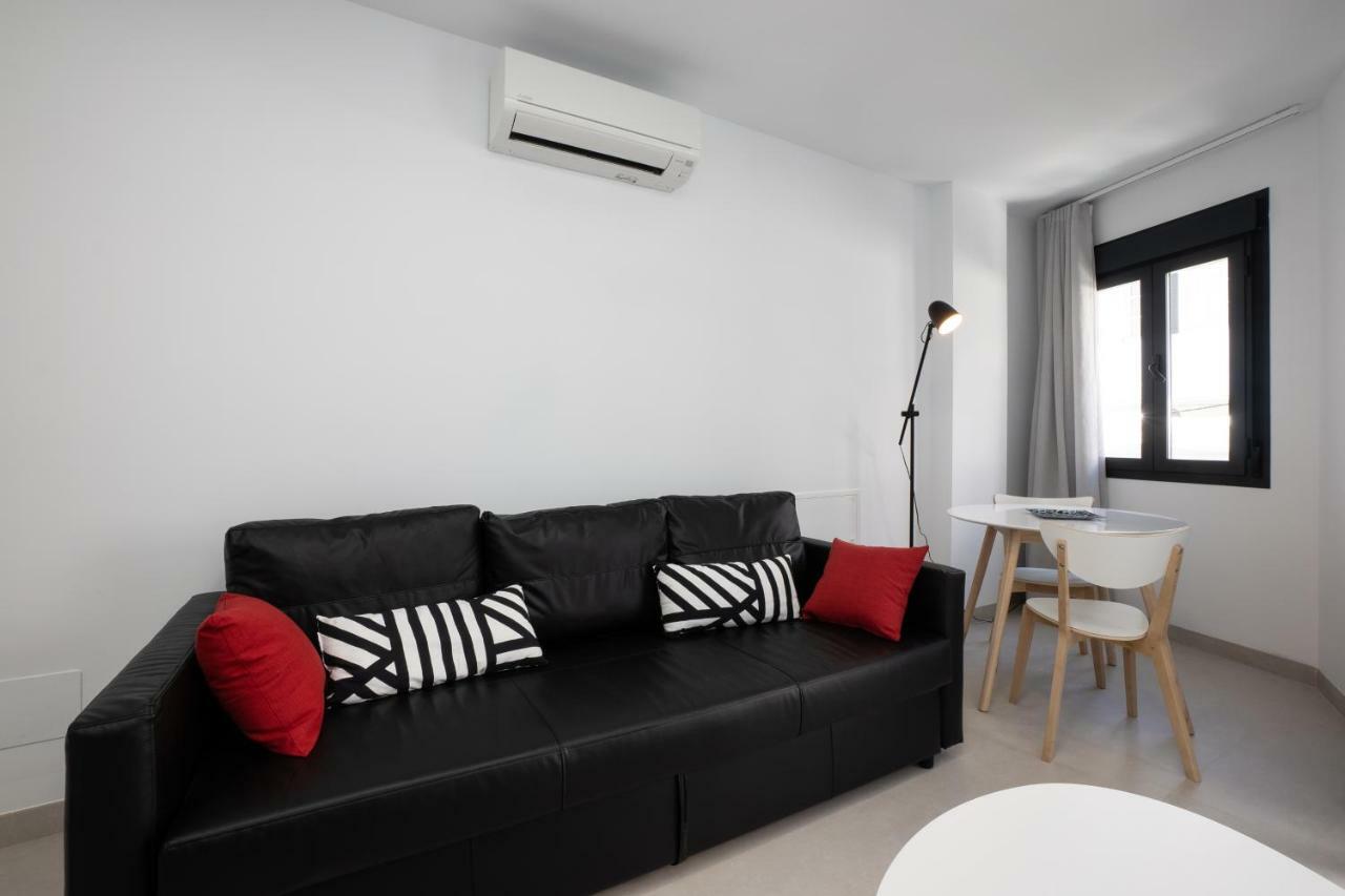 Apartamentos Mombasa 1 Planta Нерха Экстерьер фото