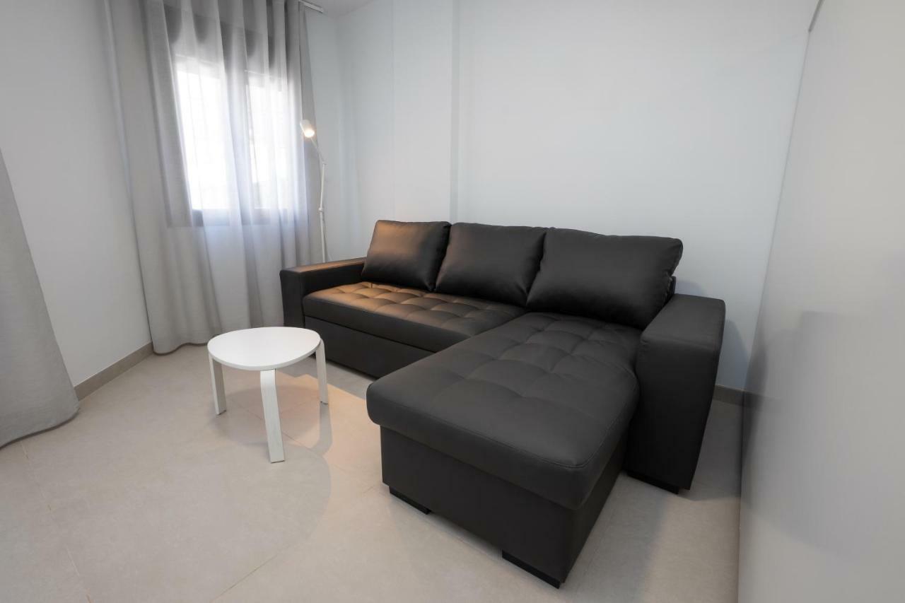 Apartamentos Mombasa 1 Planta Нерха Экстерьер фото